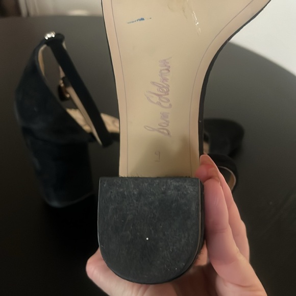Sam Edleman Odilia Black Suede Scalloped Heels Size 9 - Picture 12 of 12